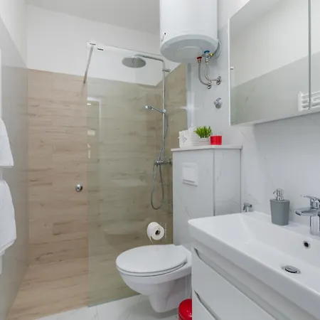 Apartamento Ljiljana
