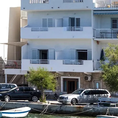 Apartamento Ljiljana Mimice